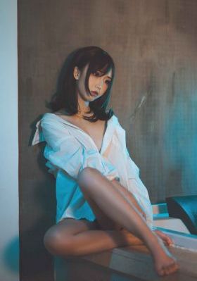 摇滚狂花免费观看全集完整版_日本电影视频网址大全